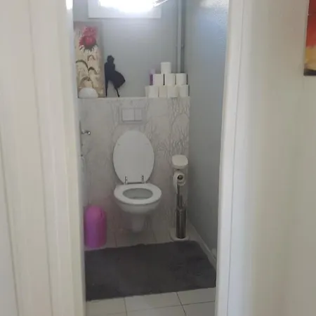 Entier - T4 Hypercentre Dans Rue Calme - Stationnement Gratuit