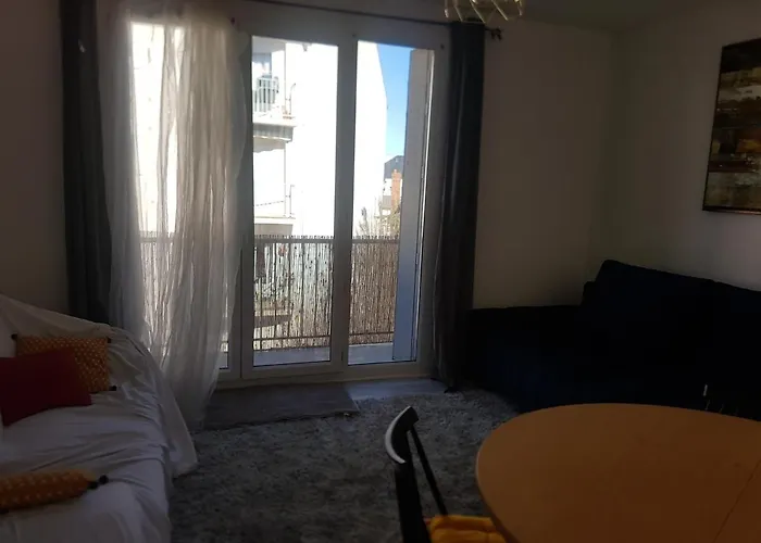 Apartment Entier - T4 Hypercentre Dans Rue Calme - Stationnement Gratuit Tarbes