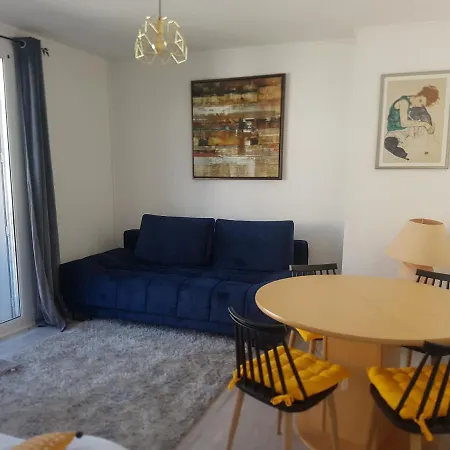 Appartement Entier - T4 Hypercentre Dans Rue Calme - Stationnement Gratuit *